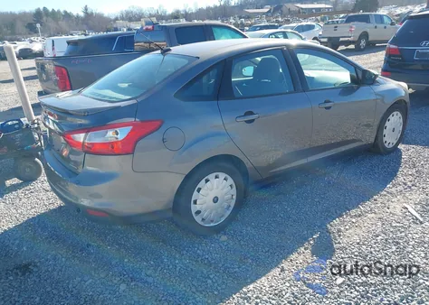 2013 Ford Focus Se z USA, uszkodzony, nr VIN 1FADP3F29DL198692
